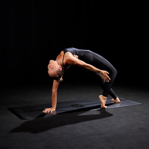Liforme Printed Yoga Mat - Patented Alignment Design, Ultimate Grip | Eco-friendly, Non-Toxic, Sweat-Resistant, long, wide, 4.2mm thick mat for comfort, recommended for Hot Yoga, Free Yoga Bag - color: Mystique - Black on Black