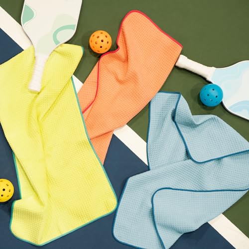S&T INC. Microfiber Gym Towels, 3 Pack, 16" x 27", Honeycomb Pastels - color: Honeycomb Pastels
