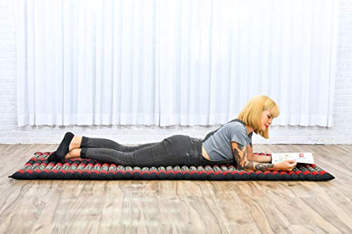 Leewadee Thai Roll Mat 75 x 28 inches Kapok Firm - color: Sf13 - Red, Black, size: M: 75x28"
