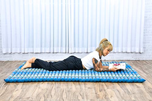 Leewadee - Foldable Floor Mattress - Japanese Roll Up Futon -Trifold Tatami Mat- Guest Floor Bed - Camping Mattress - Thai Massage Mat, Kapok Filled, 75 x 57 inches, Light Blue - color: Sf22 - Blue, size: XL: 75x57"