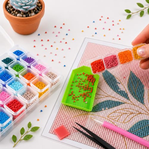 CGCG 5-Pack 28-Grid Clear Plastic Small Bead Organizer Storage Box | Portable diamond painting case with lids, mini craft containers for nail art glitter, seed sorting, jewelry making, sequins