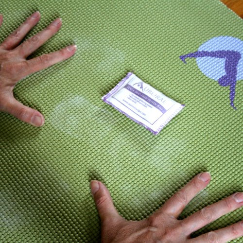 Aurorae Yoga Non Slip Rosin Bag. Keeps hands dry and prevents slipping. Made in USA