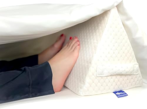 Triangle Foot Pillow - Optimal Restful Sleep Blanket Elevation Wedge Pillow, Comfortable Sleep Leg Pillow, Ankle Support Pillow, Recommended for Back/Knee/Hip Pain - color: White Triangle
