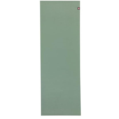 Manduka eKO SuperLite Yoga Mat - 1.5mm Natural Rubber | Foldable & Travel Friendly | Soft Textured Surface | Eco-friendly - color: Leaf Green