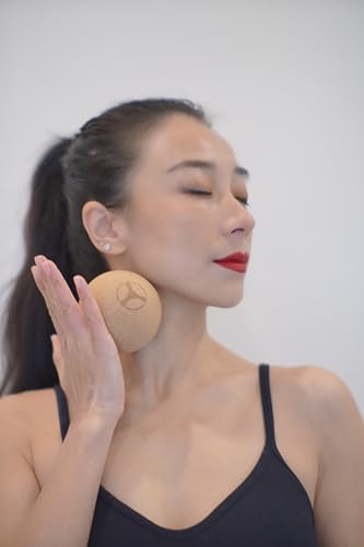 Cork Massage Ball, Natural Cork Material, 8cm Diameter, Round Shape Yoga Ball with Engraved Logo