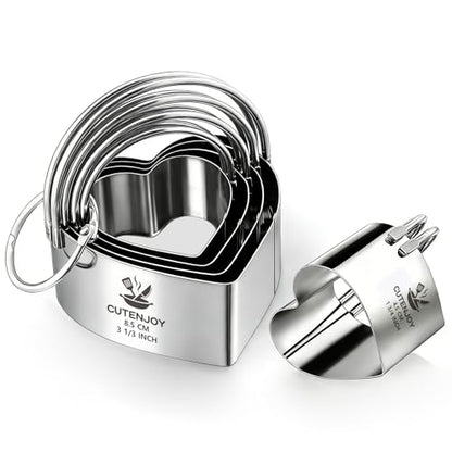 Heart Cookie Cutters, 5 Piece Biscuit Cutters with Handle | Professional Stainless Steel Baking Essential Tools for Valentine's Day, Sandwiches and Heart-Shaped Cookies - size: 5 Sizes Heart Cutters With Handle