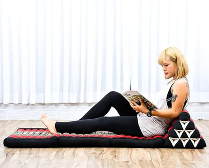 Leewadee - Comfortable Japanese Floor Mattress - Thai Floor Bed with Triangle Cushion - Futon Mattress - Thai Massage Mat, 67 x 21 inches, Black Red, Kapok Filling | Floor & lounge cushion for relaxing, reading & TV - for meditation & yoga, firm & stable