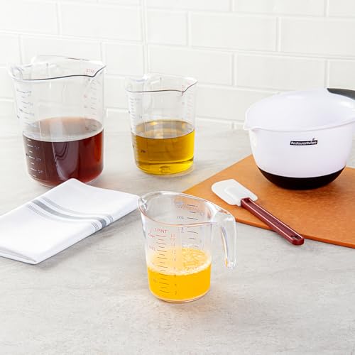 Restaurantware Clear Plastic Pt (Cups) Measuring Cup, 5.3 x 3.8 x 5 In - size: 5.25" × 3.75" × 5.00"