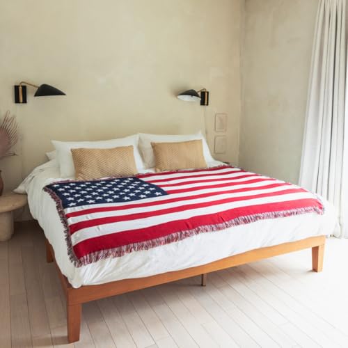 United Estates Flag Woven Throw Blanket - Cotton Blend | Versatile, Multi-Use & Lightweight | Patriotic Blanket for Bed, Sofa, Picnic, Beach, Tapestry, or Gift - color: White, Red and Blue