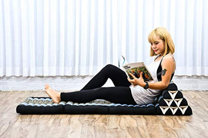 Leewadee - Comfortable Japanese Floor Mattress - Thai Floor Bed with Triangle Cushion - Futon Mattress - Thai Massage Mat, 67 x 21 inches, Blue, Kapok Filling | Floor & lounge cushion for relaxing, reading & TV - for meditation & yoga, firm & stable - col