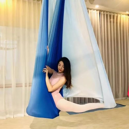 Aerial Yoga Hammock L:5M W:2.8M 5.5 Yards Aerial Pilates Silk Yoga Swing Set with 2000 Ibs Load Include Daisy Chain, Pose Guide - color: Gradual Change Blue