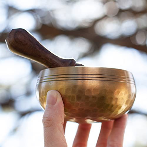 Tibetan Singing Bowl Set - Easy To Play for Beginners - Authentic Handcrafted Mindfulness Meditation Holistic Sound 7 Chakra Healing Gift by Himalayan Bazaar (3.5") - color: Gold - 3.5 Inch