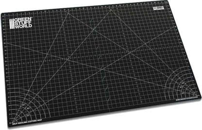 Green Stuff World for Models & Miniatures Black Cutting Mat 4135