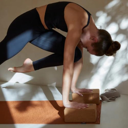 Manduka Yoga Block - Fine-Grain Block, Yoga Equipment, Home Gym Accessory, Pilates Tool, Lightweight for Travel, Extra Firm Workout Accessory with Comfortable Edges - size: 4" x 6" x 9"