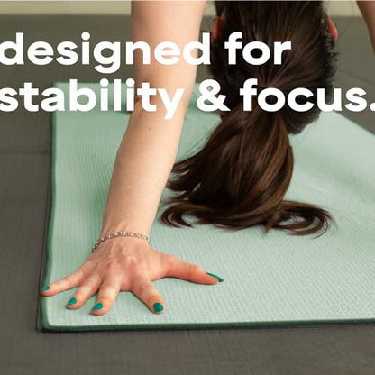 S&T INC. Aura Microfiber Yoga Mat Towel with Grip, 24" x 72", Green | Silicone Grip Backing, Soft and Absorbent, Quick-Dry for Gym, Pilates, and Hot Yoga, Compact for Gym Bag, Machine Washable - color: Green