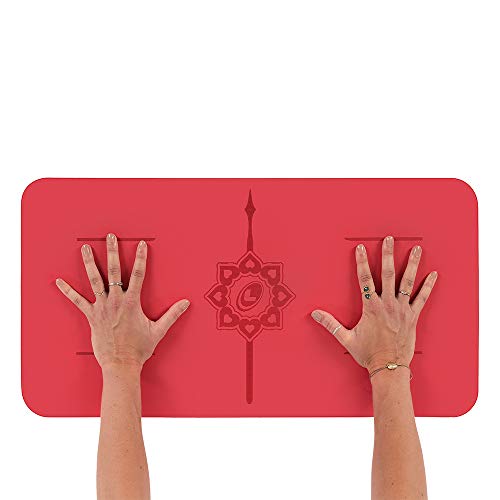 Liforme Yoga Pad - Revolutionary Alignment System, Advanced Non-Slip Grip | Eco-friendly, Non-Toxic, Sweat-Resistant, 4.2mm thick pad for knee, elbow and hand support during Yoga, Free Yoga Bag - color: Red
