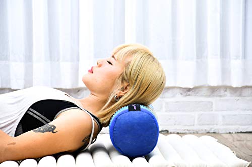 Leewadee Small Yoga Bolster – Shape-Retaining Cervical Neck Roll, Tube Pillow for Comfortable Reading, Kapok Filling, 22 x 6 x 6 inches - color: Sf28 - Blue