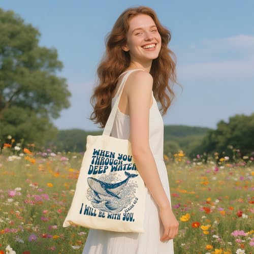 Whale Shark Makeup Bag Canvas Tote Bag Gifts for Women Friend Birthday Beach Shopping Appreciation Christmas - color: Throuchisaiah 386