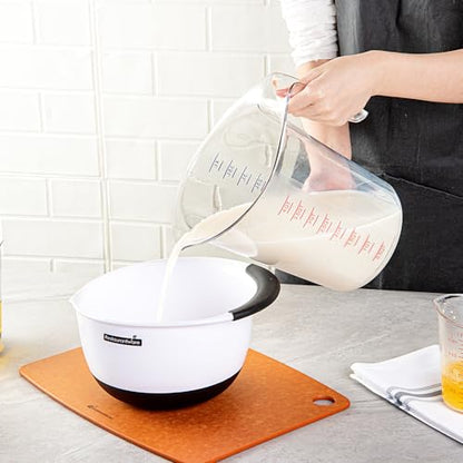 Restaurantware-Chef 101 4 Quart Measuring Jar, 1 Durable Measuring Beaker - Metric And Imperial Units, V-Shaped Spout, Clear Plastic Cup, Handle With Thumb-Grip, Tolerates Up To 248F - size: 9.50" × 7.25" × 9.50"
