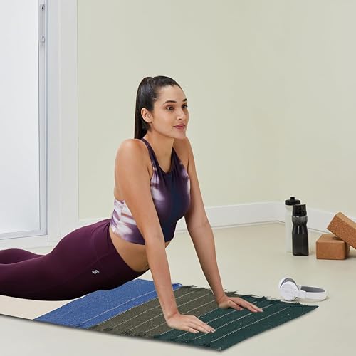 Indian Handmade 100% Organic Cotton Yoga Mat, Hand Woven Rug, Yoga Mat For Everyday Fitness at Home Comfortable Foldable Long Mat - color: White & Blue