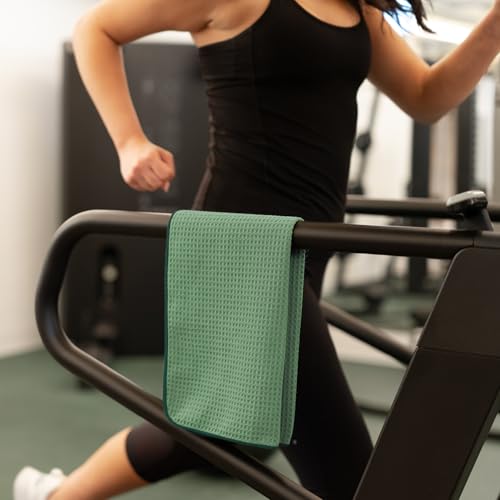 S&T INC. Microfiber Gym Towels, 6 Pack, 16" x 27" | Absorbent and Lightweight, Quick-Dry, Compact for Gym Bag, Yoga and Travel, Machine Washable - color: Honeycomb Green