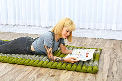 Leewadee - Foldable Floor Mattress - Japanese Roll Up Futon -Trifold Tatami Mat- Guest Floor Bed - Camping Mattress - Thai Massage Mat, Kapok Filled, 75 x 28 inches, Green | Foldable and breathable mattress for sleeping, yoga, meditation & massage. Ideal