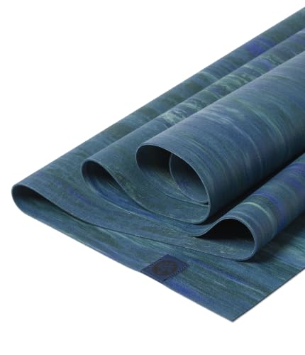 Manduka eKO SuperLite Yoga Mat - 1.5mm Natural Rubber | Foldable & Travel Friendly | Soft Textured Surface | Eco-friendly - color: Blue Toad Marble