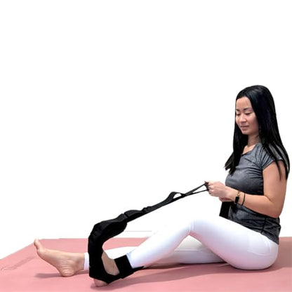Foot and Calf Stretcher - Stretching Strap for Plantar Fasciitis, Achilles Tendonitis, Heel Spurs, Foot Drop, & Hamstring, Versatile Stretch Strap Used as Leg stretcher, Hamstring Stretcher and Foot Stretcher - color: Black
