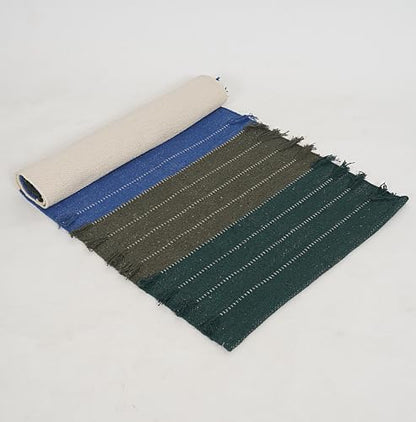 Indian Handmade 100% Organic Cotton Yoga Mat, Hand Woven Rug, Yoga Mat For Everyday Fitness at Home Comfortable Foldable Long Mat - color: White & Blue