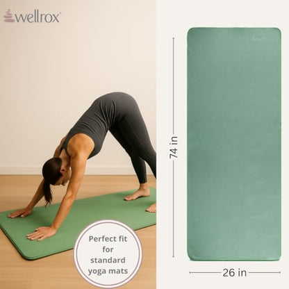 Wellrox Microfiber Yoga Mat Towel with Grip – Ultra Absorbent, Super Soft, and Quick Dry Hot Yoga Towel Non Slip for Pilates, Bikram, and Fitness Workouts (74” x 26”, Green) - color: Green