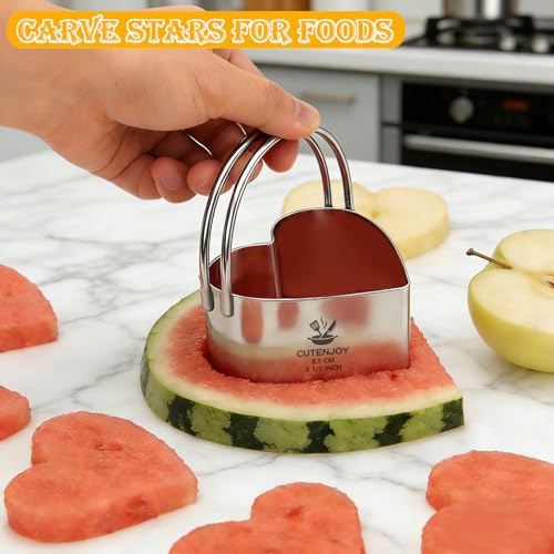Heart Cookie Cutters, 5 Piece Biscuit Cutters with Handle | Professional Stainless Steel Baking Essential Tools for Valentine's Day, Sandwiches and Heart-Shaped Cookies - size: 5 Sizes Heart Cutters With Handle