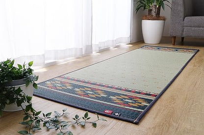 イケヒコ・コーポレーション IKEHIKO Non Slip 1/4-Inch Tatami Yoga Mat, Japanese Tatami Mat, Natural Relaxing Scent, Perfect for Pilates, Meditation, Made in Japan (Earth NV)
