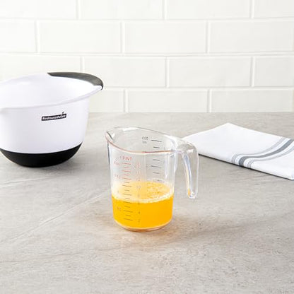 Restaurantware Clear Plastic Pt (Cups) Measuring Cup, 5.3 x 3.8 x 5 In - size: 5.25" × 3.75" × 5.00"