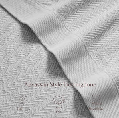 Threadmill Luxury Cotton Blankets for King Size Bed | All-Season Cozy 100% Cotton King Size Blanket | Herringbone Soft Fall Thermal Blanket fits California King Size Bed | Light Grey | All-Season Thermal Blanket, Soft & Breathable, Cozy Moisture-Wicking,
