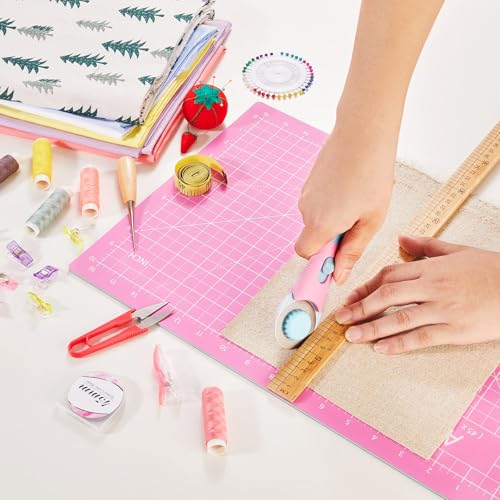 Rotary Cutter with 5pcs 45mm Rotary Blade, Bearing Design Rolling Cutter with Safety Lock for Fabric Sewing Quilting Cloth Leather Paper and Arts & Crafts(Pink) - color: Pink with Bearing, size: 45mm