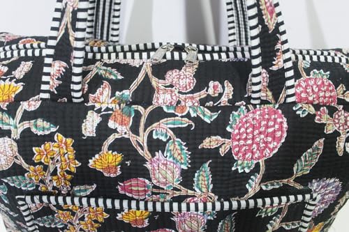 INDIAN CRAFT CASTLE Tote Bag with Yoga Mat Carrier Pocket Carryall Shoulder Bag for Office, Workout, Pilates, Travel, Beach and Gym - color: Black & Pink