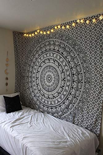 Popular Handicrafts Black and White Hippie tapestries Mandala Tapestry Collage dorm Beach Throw Wall Art Bohemian tapestryWall Hanging Boho tapestries Bedspread (Full (215cmsx230cms), Black & White) - color: Black and White, size: 90.6"L x 84.7"W
