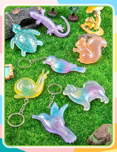 16 Style Marine Terrestrial Amphibious Animals Keychain Epoxy Mold | 24 Pcs Key Ring Accessory, Silicone Mold Keychain Making Mold for Epoxy Resin Casting Craft DIY Pendants Ornaments Gift - color: Animals white