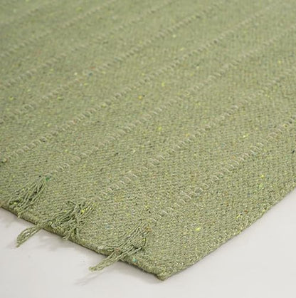 Indian Handmade 100% Organic Cotton Yoga Mat, Hand Woven Rug, Yoga Mat For Everyday Fitness at Home Comfortable Foldable Long Mat - color: Parrot Green