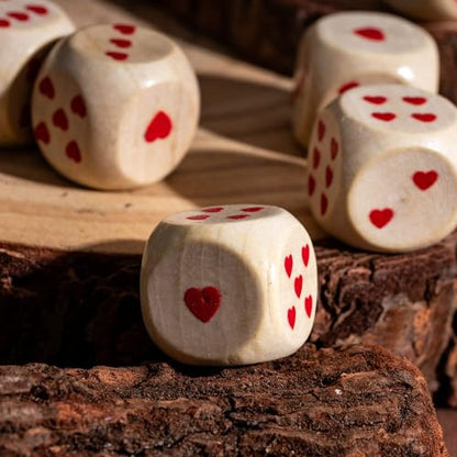 10PCS 16mm D6 Dice Set Heart Wooden 6 Sided Dice for D&D Board Games - color: D6-heart