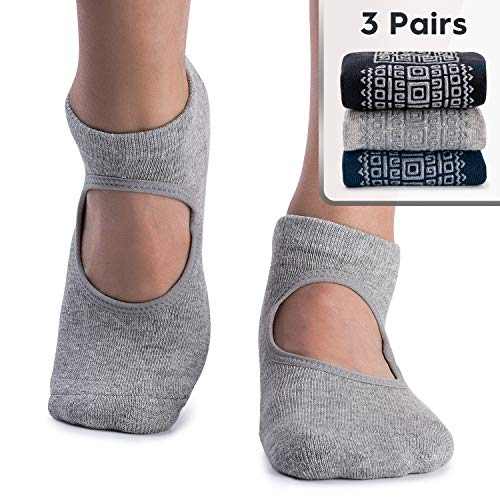 Non Slip Grip Yoga Socks for Women with Cushion for Pilates, Barre, Home - color: 3 Pairs-black/Navy/Grey