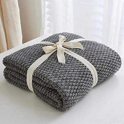 Longhui bedding 소파용 그레이 니트 담요, 부드럽고 아늑한 세탁기 세탁 가능한 100% 면 소파 니트 담요, 무거운 1.4kg(3파운드), 127 x 160cm(50 x 63인치), 그레이 및 화이트 색상, 세탁 가방 포함 - color: 다크 그레이., size: 51" x 63", Standard