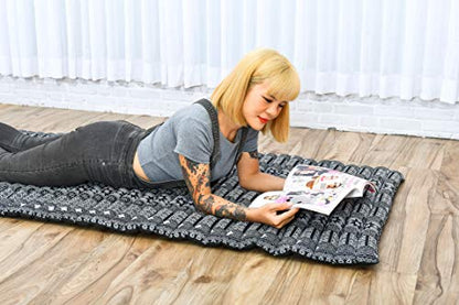 Leewadee - Foldable Floor Mattress - Japanese Roll Up Futon -Trifold Tatami Mat- Guest Floor Bed - Camping Mattress - Thai Massage Mat, Kapok Filled, 75 x 28 inches, Black | Foldable and breathable mattress for sleeping, yoga, meditation & massage. Ideal