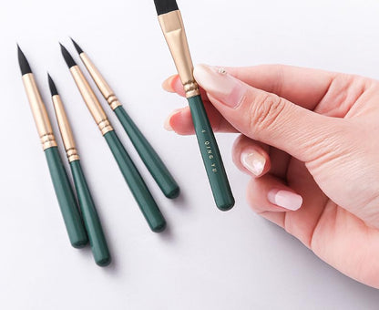 Mini Short Watercolor Brush Set, Nylon Hair, Mixed Round and Flat Heads, for Art Painting use, 6-piece Pack