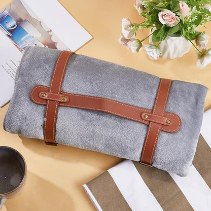 GORGECRAFT 2Pcs Picnic Blanket Carry Strap Brown PU Leather Portable Yoga Beach Mat Holder Handle Shoulder Carry Straps with Adjustable Alloy Buckle for Outdoor Camping Travel Motorcycle Pilates