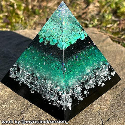 RESINWORLD Super Large Clear Silicone Pyramid Molds for Resin, 2Pcs Inner Pyramid Silicone Molds + 1Pcs Plastic Frame, Shiny Resin Mold for Chakra Orgonite Orgone DIY