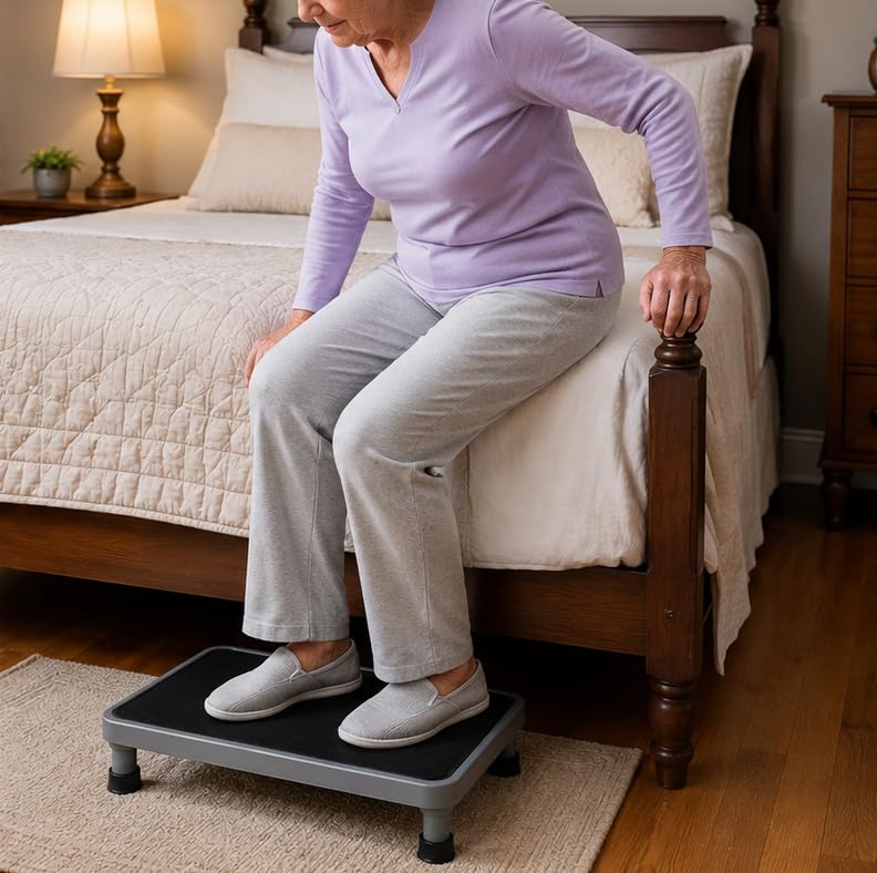 4.1" Low Step Stool, 500 lbs Heavy Duty One Step Stool for Adults | Non-Slip Rubber Platform with Carry Handle, Stable Stepping Stool for Adults, Seniors, SUV, Bed and Home Use, 17"x13"