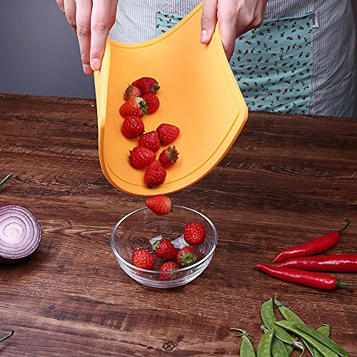 Liflicon Thick Silicone Cutting Board 12.6'' x 9.1'' Juice Grooves Easy Grip Handle Dishwasher Safe-Yellow - color: Yellow, size: 12.6"L x 9.1"W